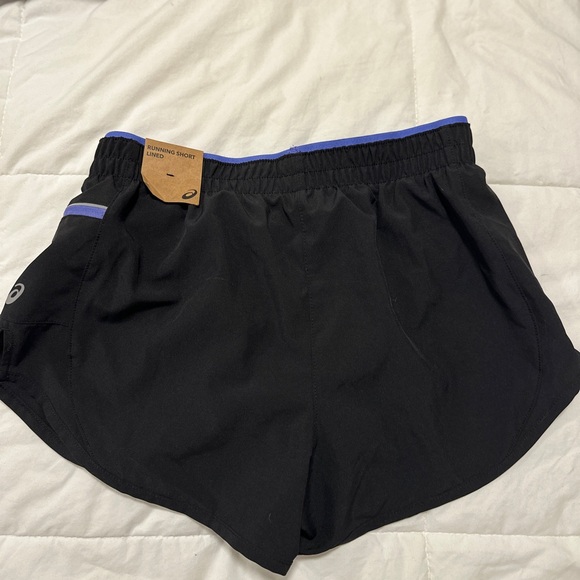 Asics Running Short - Picture 2 of 3